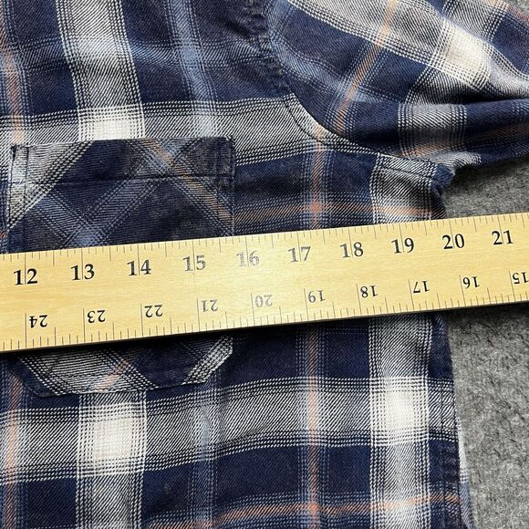 Mossimo Supply Co. Boyfriend Fit Fannel Shirt Women's Small Navy Plaid - Picture 6 of 7